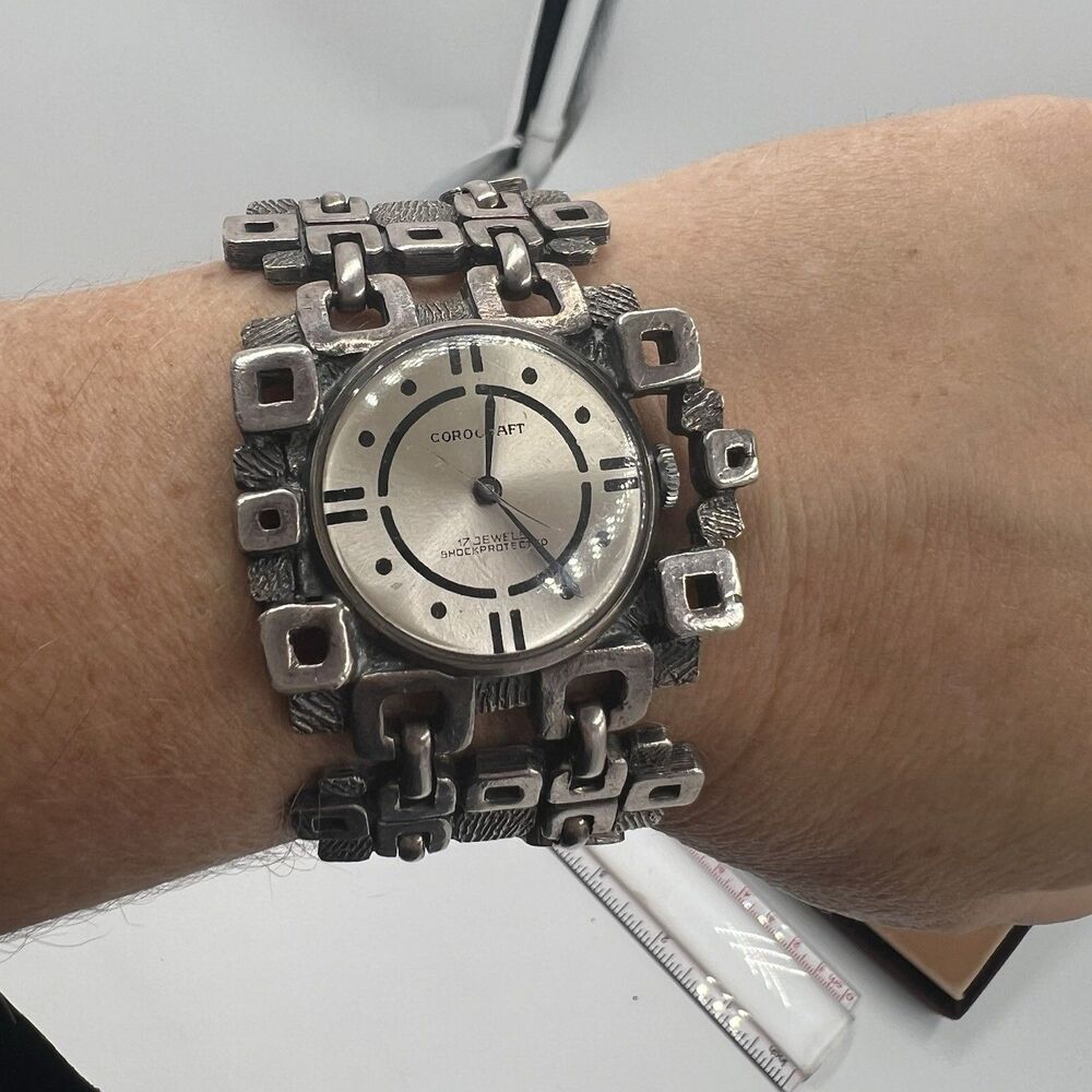 COROCRAFT Watch 17 jewels Crack But Works! Wind Up Watch Vintage Geometric